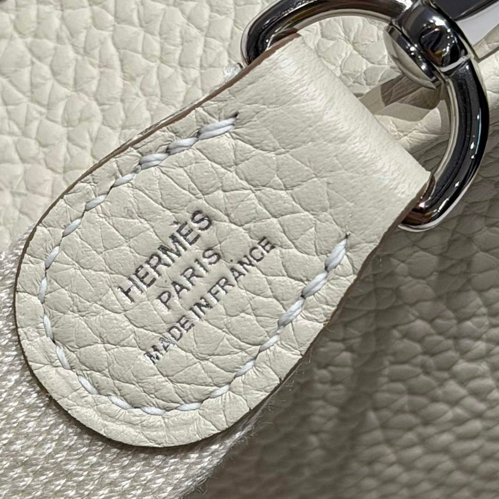 Hermes Mini Evelyne 16 Bag in Taurillon Clemence Leather H069420 - Default Title - View 4