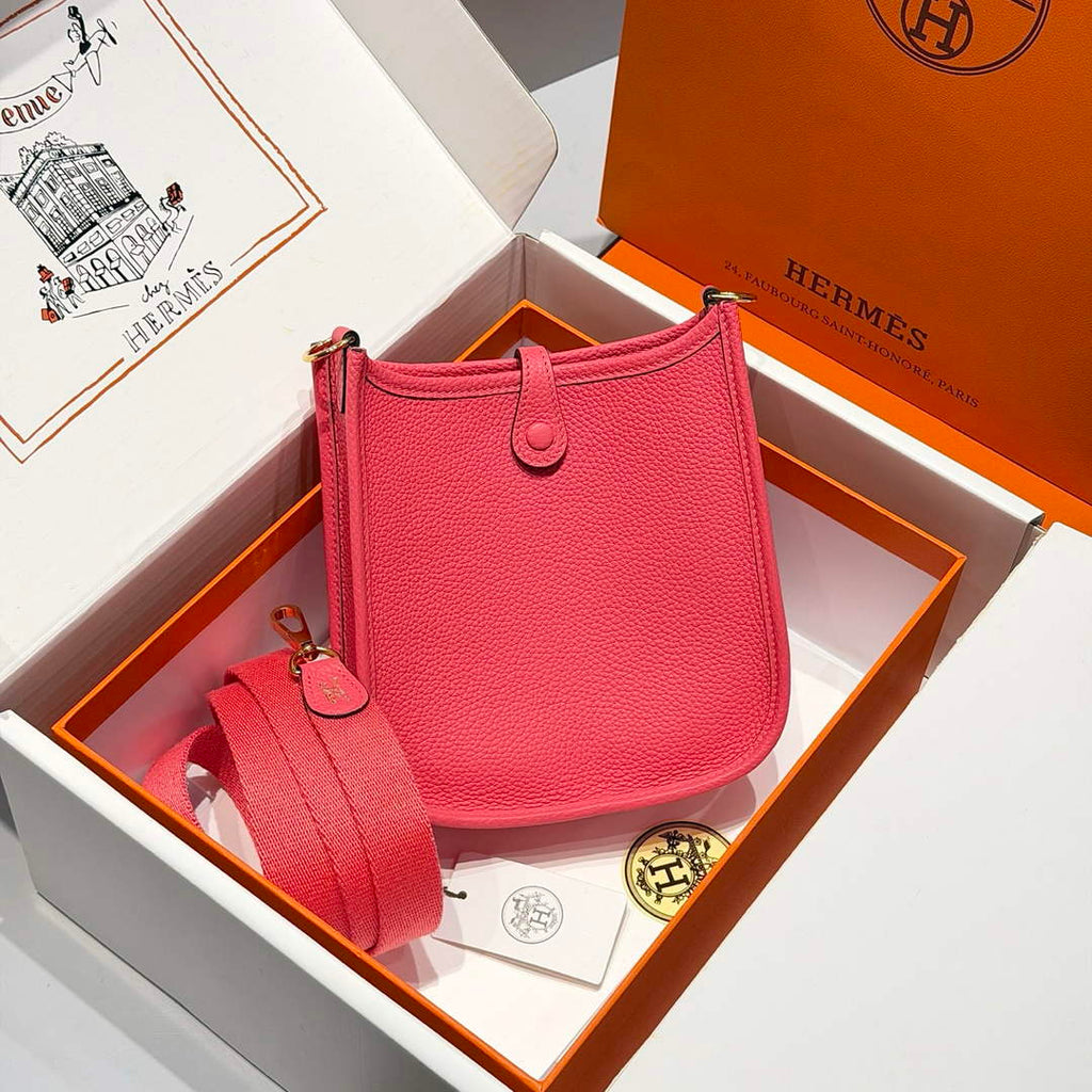 Hermes Mini Evelyne 16 Bag in Taurillon Clemence Leather H069434 - Default Title - View 2