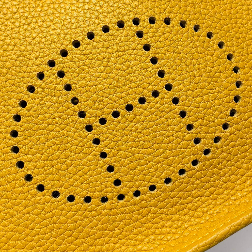Hermes Mini Evelyne 16 Bag in Taurillon Clemence Leather H069440 - Default Title - View 5