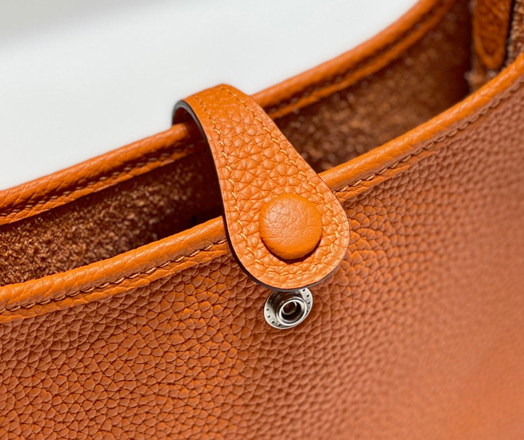 Hermes Mini Evelyne 16 Bag in Taurillon Clemence Leather H069426 - Default Title - View 7