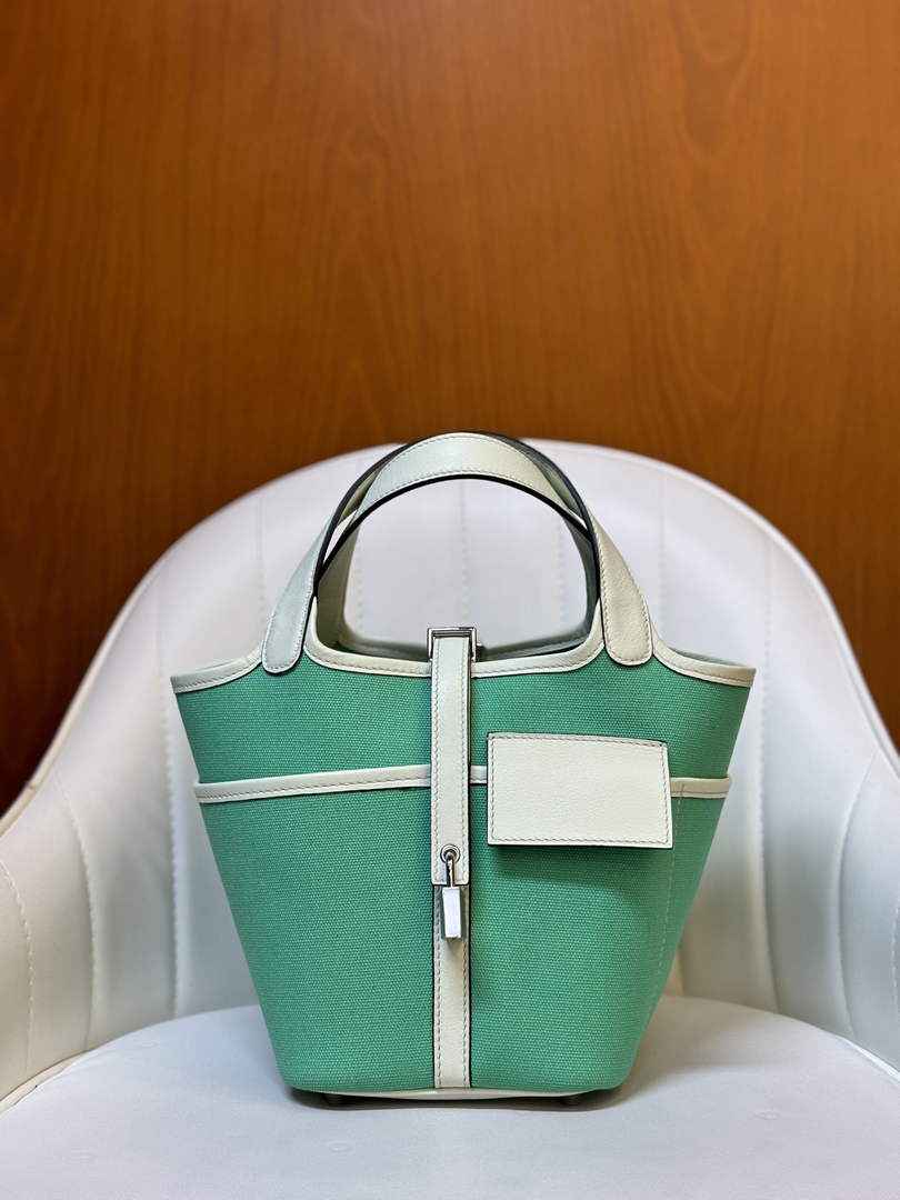 Hermès Picotin Lock 18 pocket bag H925600 - Default Title - View 1