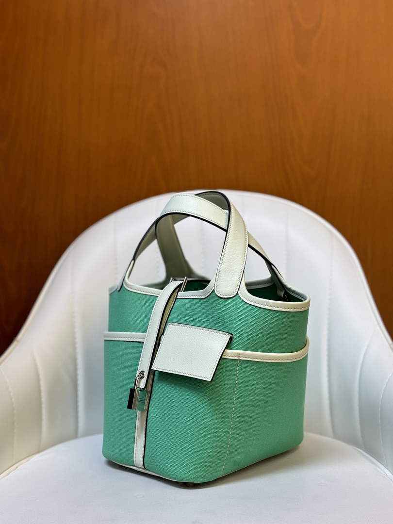Hermès Picotin Lock 18 pocket bag H925600 - Default Title - View 2