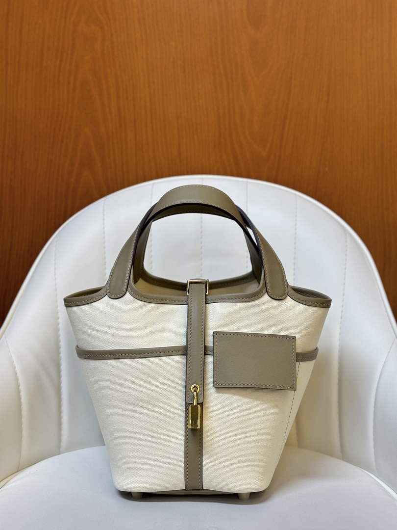 Hermès Picotin Lock 18 pocket bag H925605 - Default Title - View 1