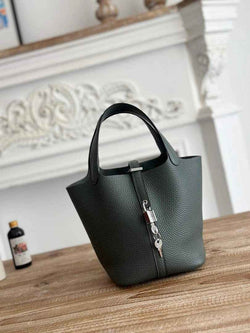 Hermès Picotin Lock 18 pocket bag Togo Leather dark green H9352001 - silver - View 3