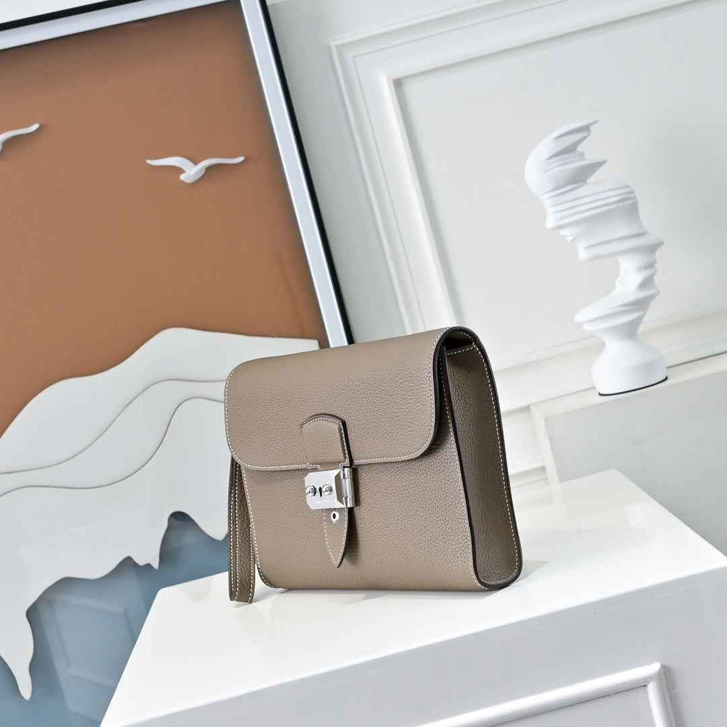 Hermès Sac a Depeches 24 – Togo Calfskin Gray - Default Title - View 2