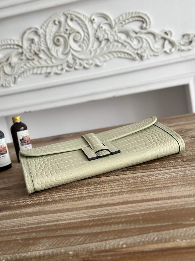 Hermes Jige Elan 29 clutch Calfskin Light Green