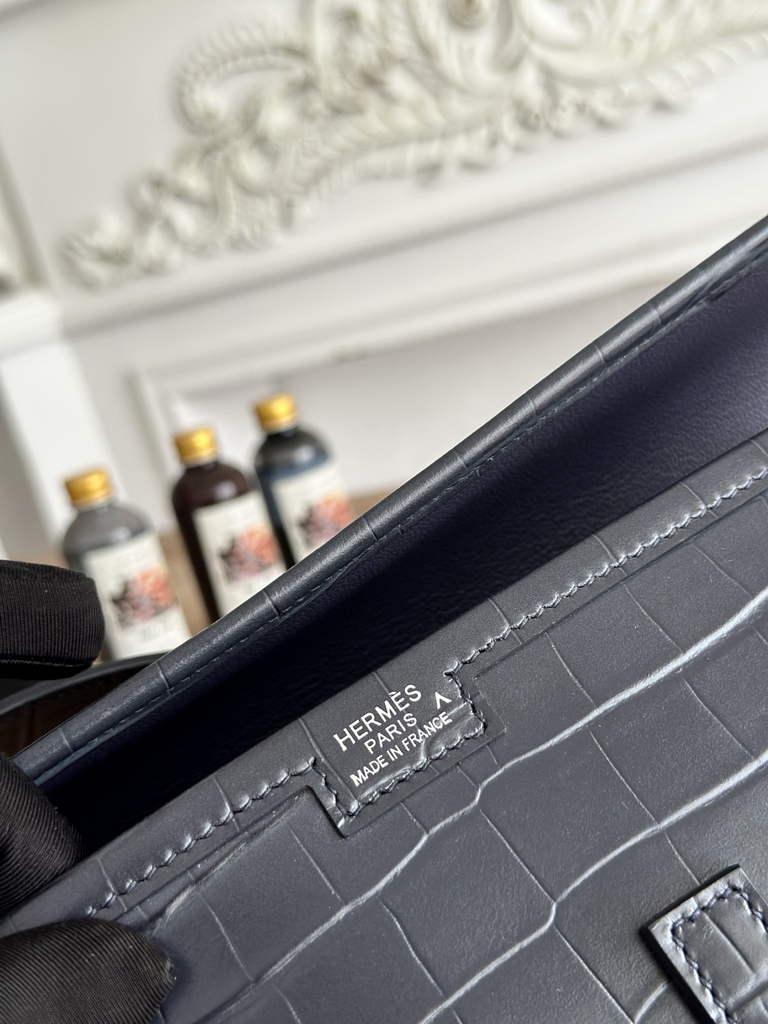 Hermes Jige Elan 29 clutch Calfskin Navy