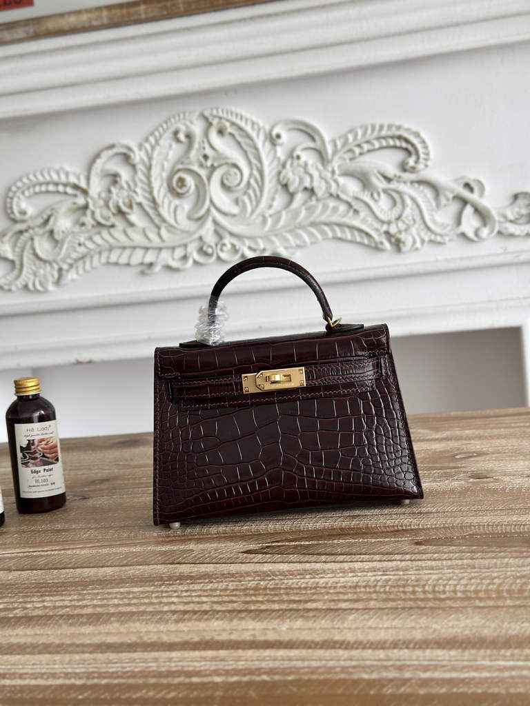 Hermes Kelly Bag 19cm Calfskin Dark Red Gold
