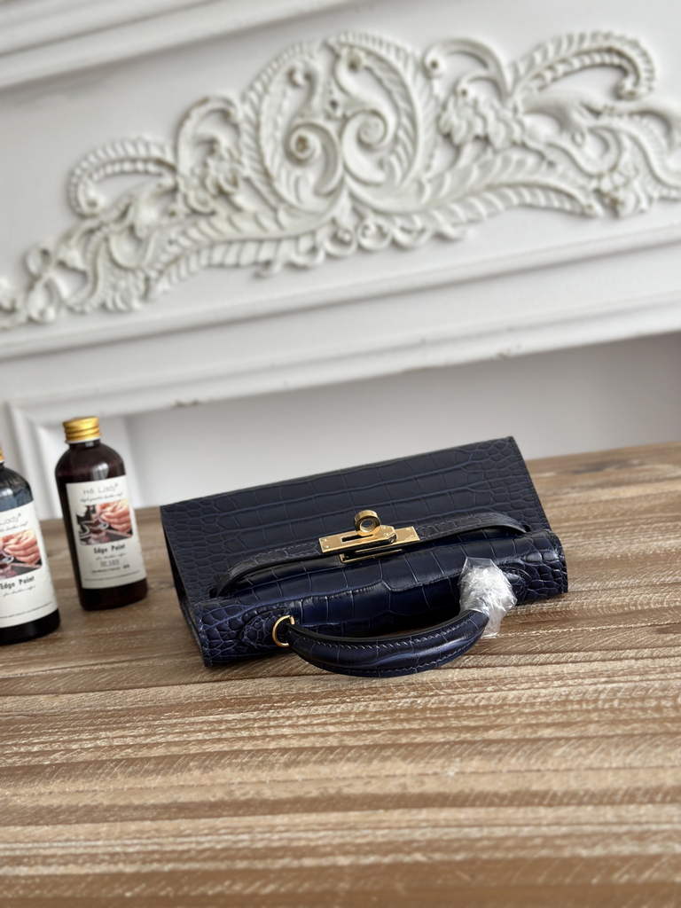 Hermes Kelly Bag 19cm Calfskin Navy Gold