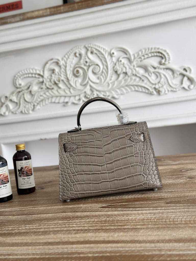 Hermes Kelly Bag 19cm Calfskin Gray Silver