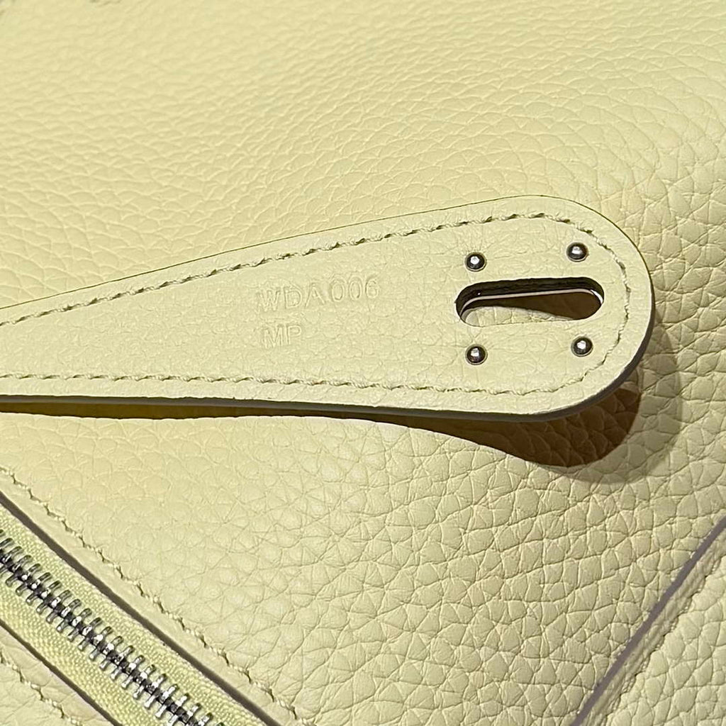 Lindy Hermès 26 Bag Togo Leather H265112 - Default Title - View 5
