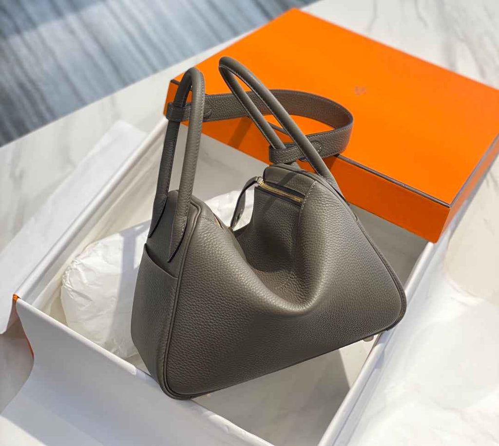 Lindy Hermès 26 Bag Togo Leather H265105 - Default Title - View 4