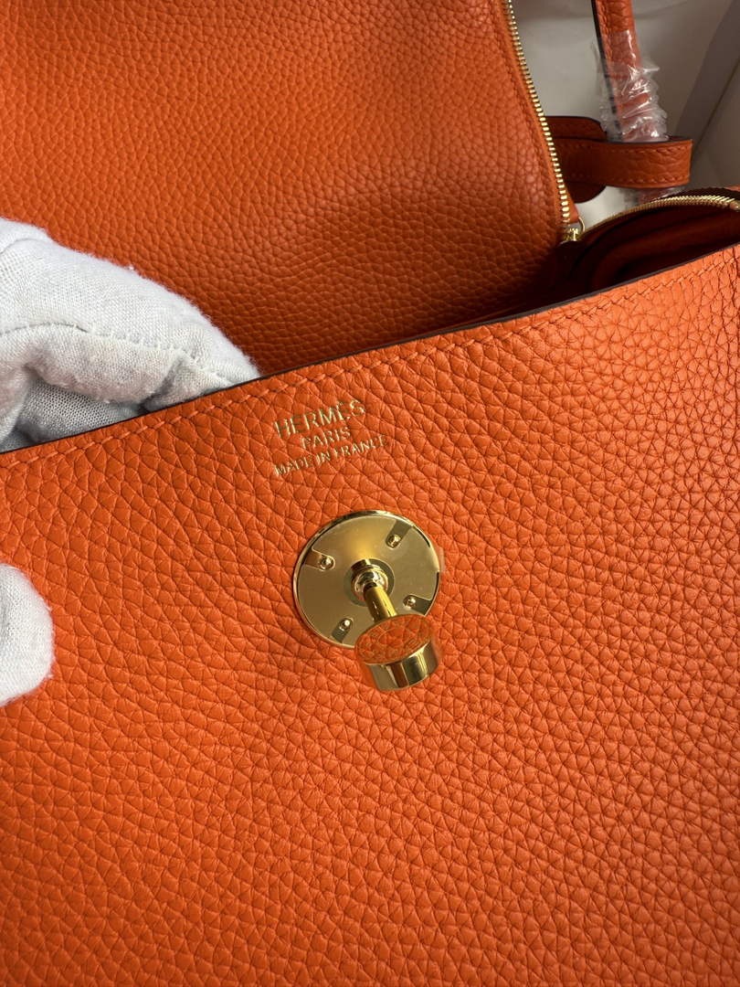 Lindy Hermès 26 Bag Togo Leather H265141 - Default Title - View 7
