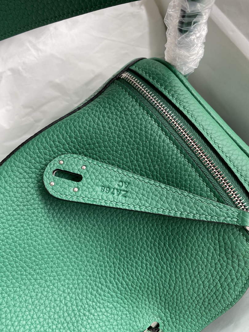 Lindy Hermès 26 Bag Togo Leather H265133 - Default Title - View 4