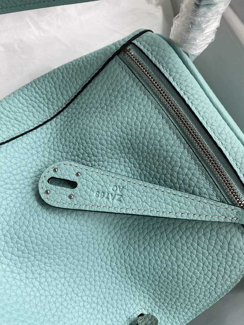 Lindy Hermès 26 Bag Togo Leather H265134 - Default Title - View 4