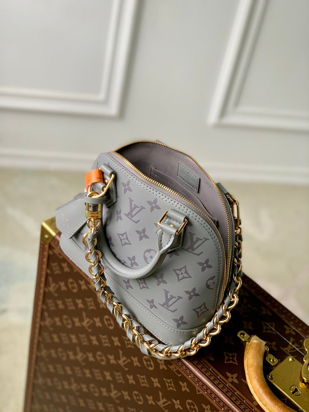 Louis Vuitton Alma BB M12561 Gray Calfskin leather Gold Hardware - Default Title - View 5