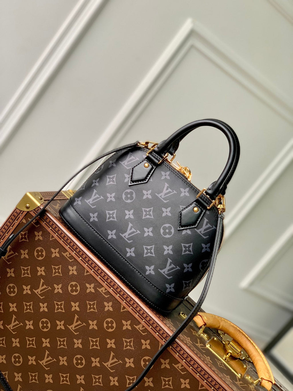Louis Vuitton Alma BB M12561 Black Calfskin leather Gold Hardware - Default Title - View 3