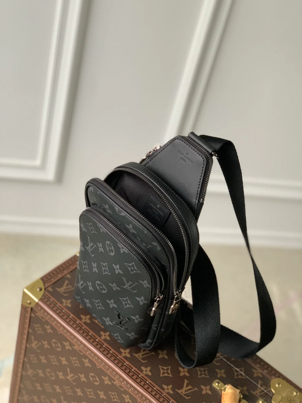 Louis Vuitton Avenue Slingbag PM M47137 Monogram canvas - Default Title - View 9