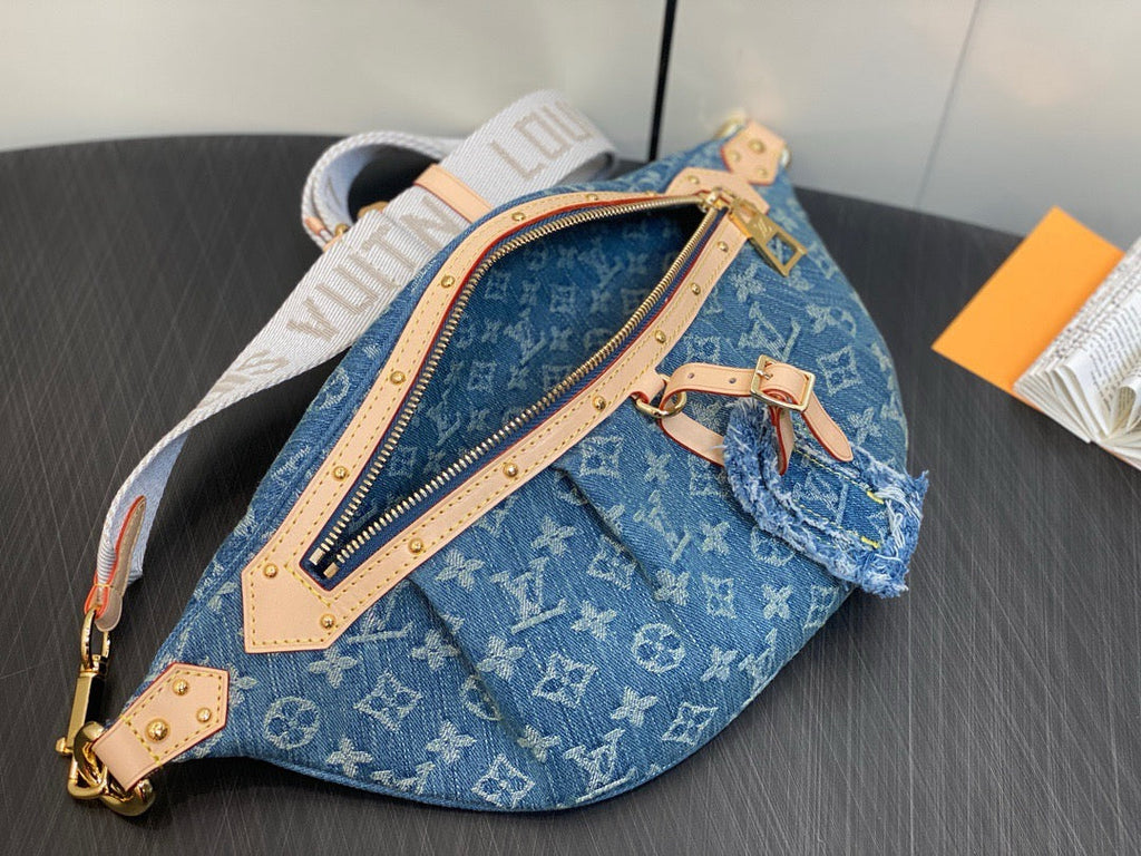 Louis Vuitton Bumbag High Rise M46837 Monogram Denim