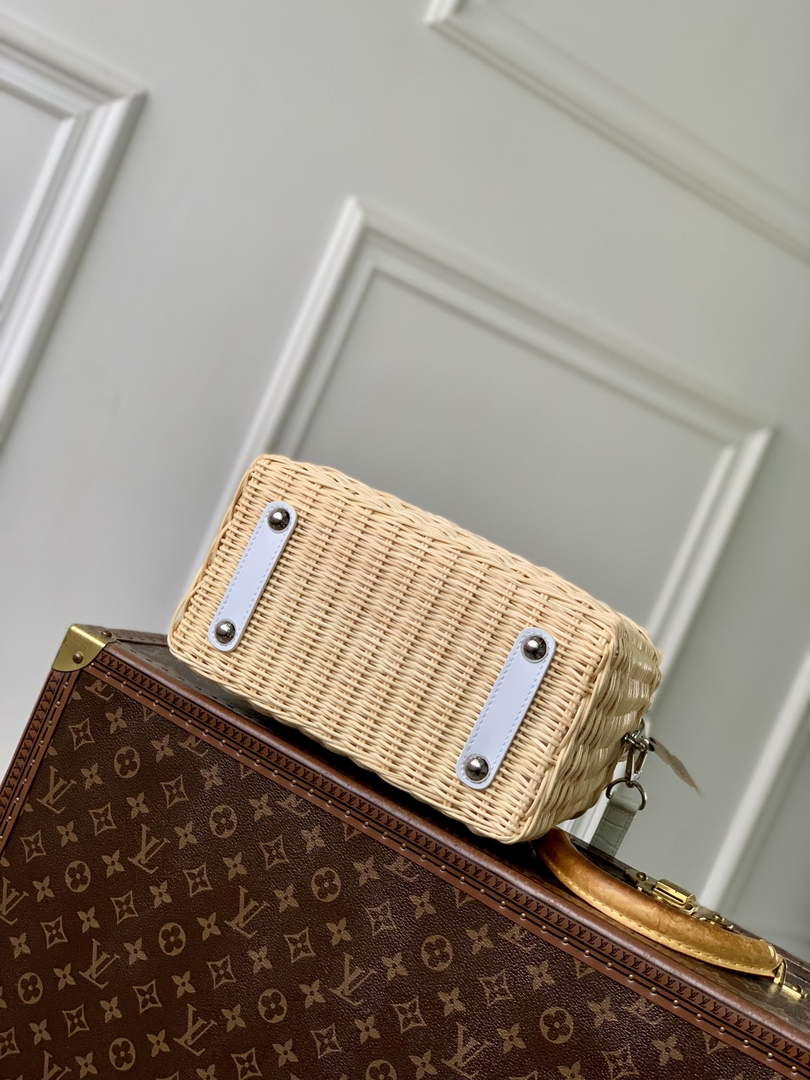 Louis Vuitton Capucines BB Bag, N88126 White Crocodile and Rattan - Default Title - View 4