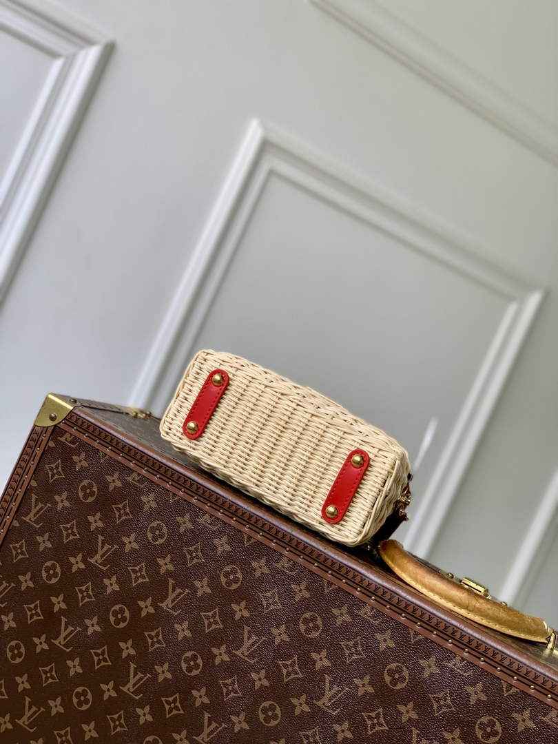 Louis Vuitton Capucines Mini Bag, M11798 Red Crocodile and Rattan - Default Title - View 4