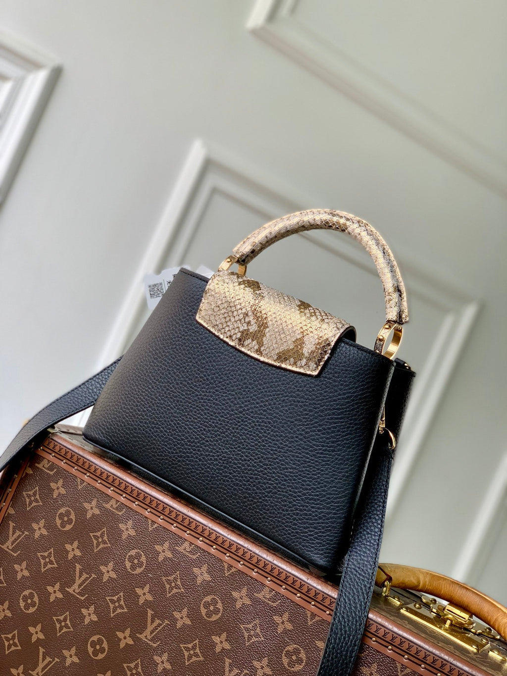 Louis Vuitton Capucines BB Bag, N89369 In Black Taurillon Leather - Default Title - View 3