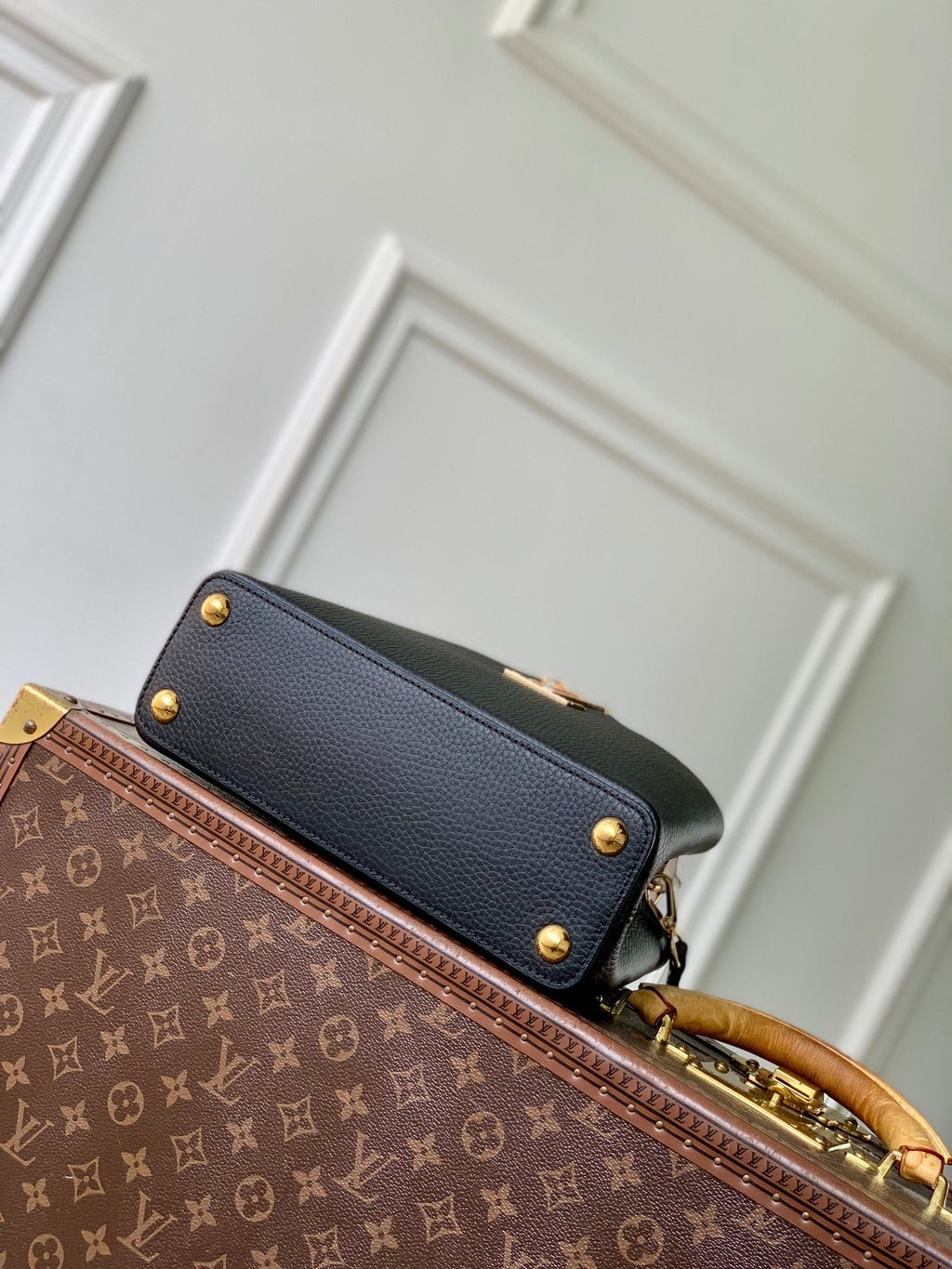 Louis Vuitton Capucines BB Bag, N89369 In Black Taurillon Leather - Default Title - View 4