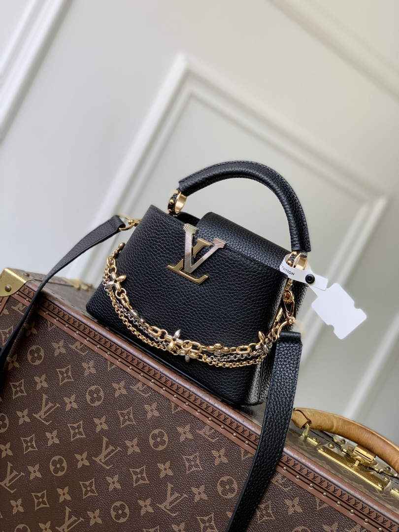 Louis Vuitton Capucines Mini Bag, M26351 In Black Taurillon Leather Gold - Default Title - View 1