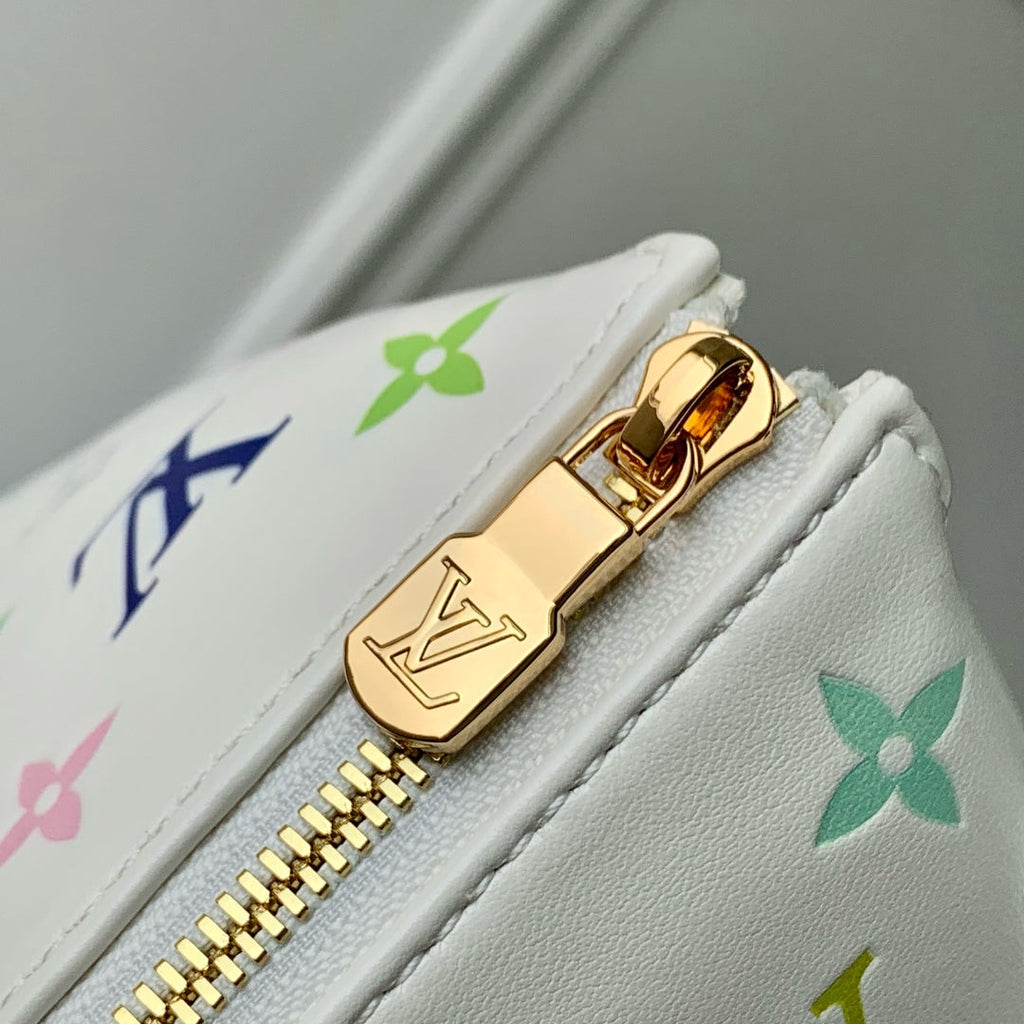 Louis Vuitton Coussin PM Bag M13233 - Default Title - View 8