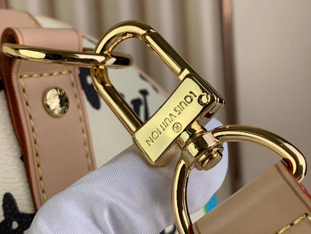 Louis Vuitton Keepall Bandoulière 45 M25233 Vanilla Monogram Canvas