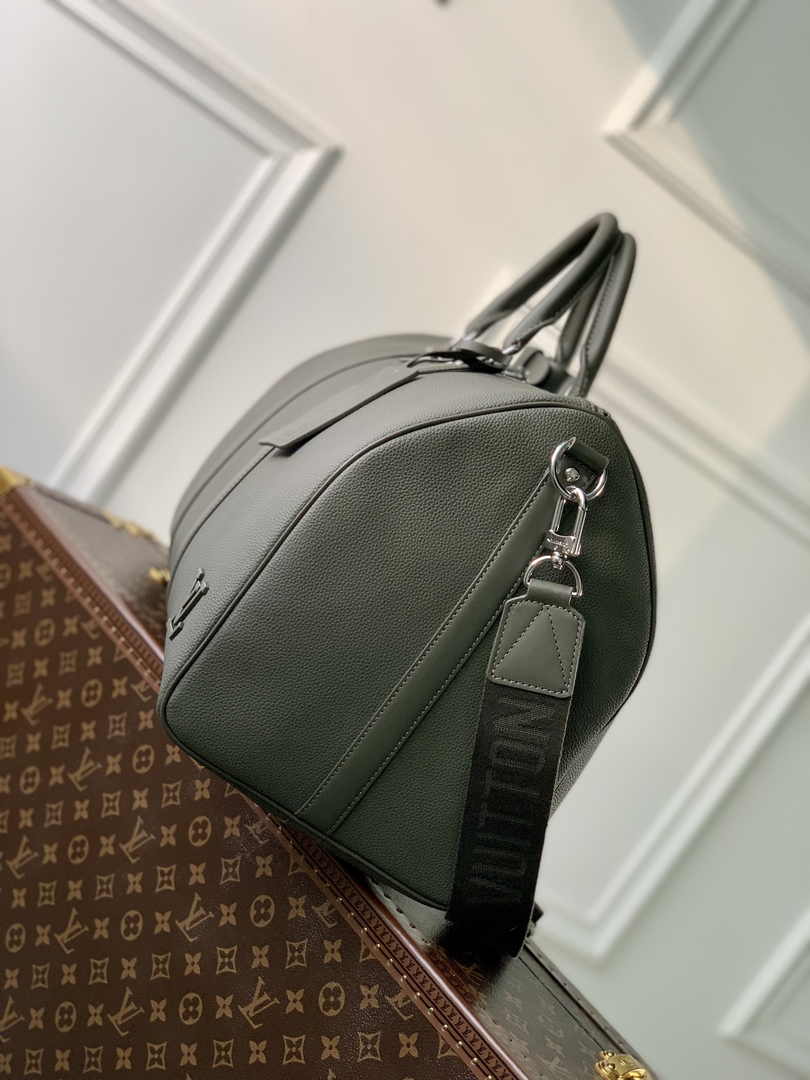 Louis Vuitton Keepall Bandouliere 50 Bag M21536 Khaki Leather