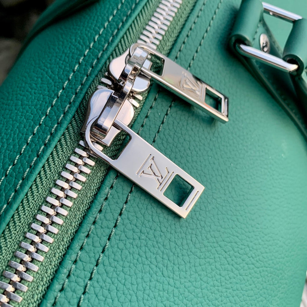 Louis Vuitton Keepall Bandouliere 50 Bag M22609 Green Leather