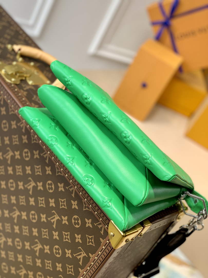 Louis Vuitton LV M57791 Coussin PM Handbags Green - Default Title - View 3