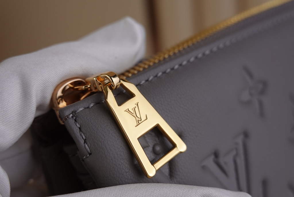 Louis Vuitton M20842 Coussin PM Handbag Lambskin Grey - Default Title - View 6