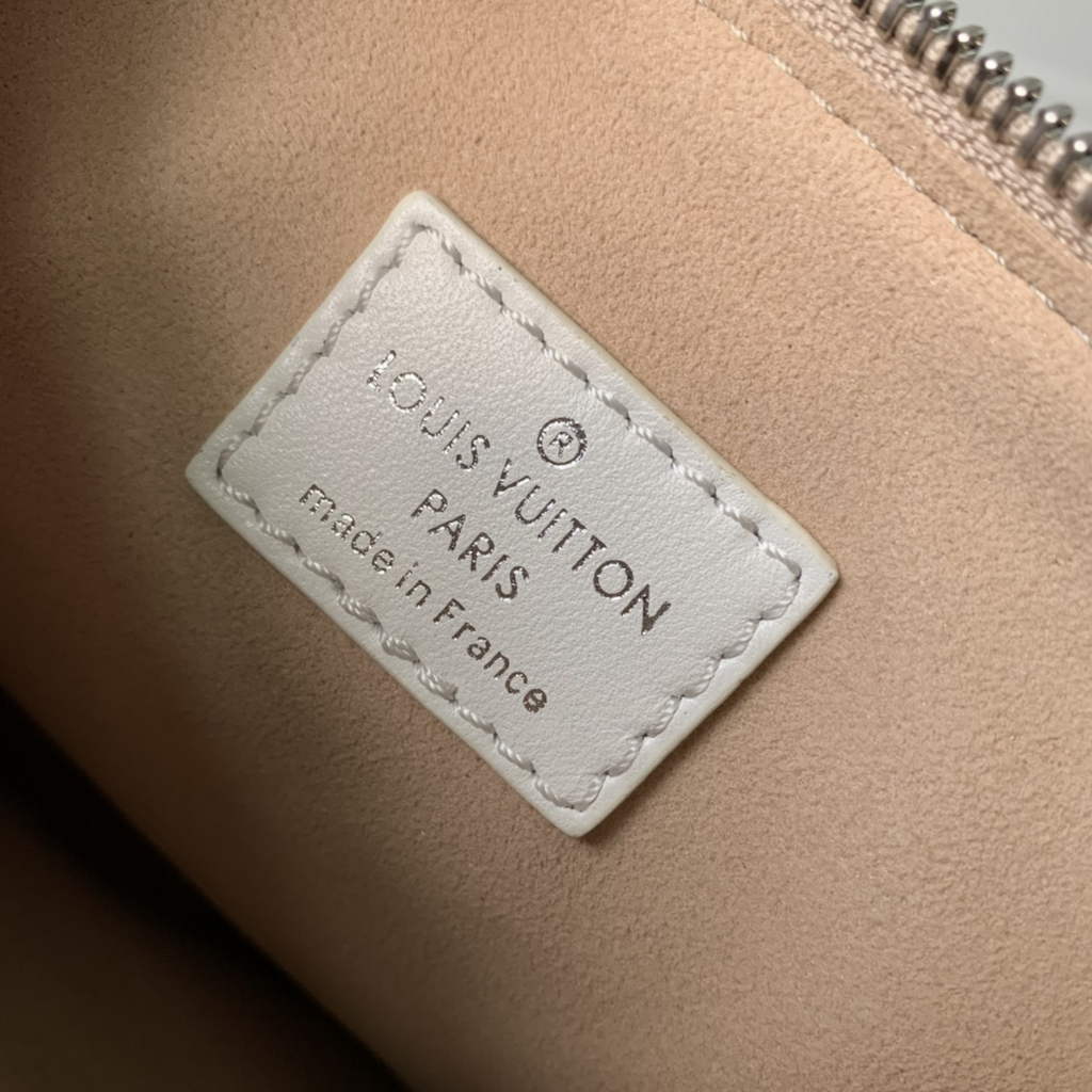 Louis Vuitton M21157 Coussin BB Handbag Calfskin Leather Multicolor - Default Title - View 9