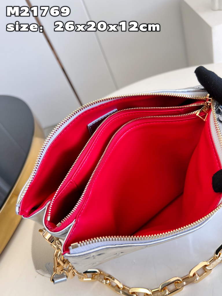 Louis Vuitton M21769 Coussin PM Handbag Lambskin Silver - Default Title - View 8