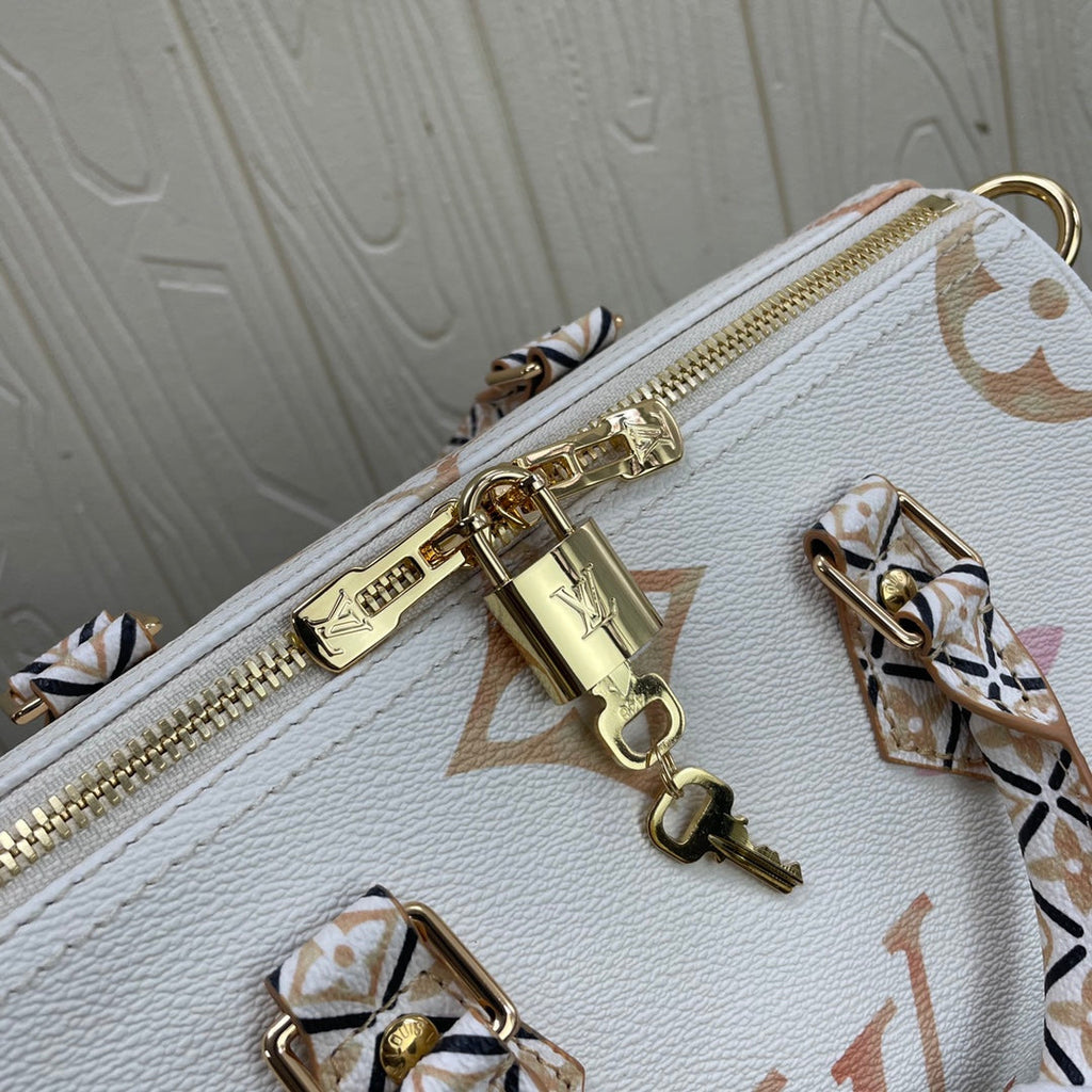 Louis Vuitton M22987 Speedy Bandoulière 25 Bag Monogram canvas Beige - Default Title - View 5