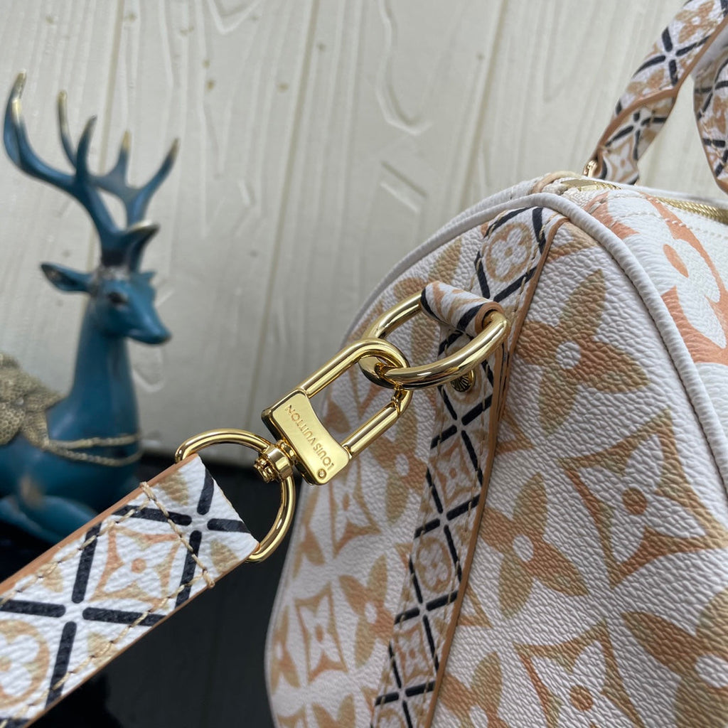 Louis Vuitton M22987 Speedy Bandoulière 25 Bag Monogram canvas Beige - Default Title - View 7