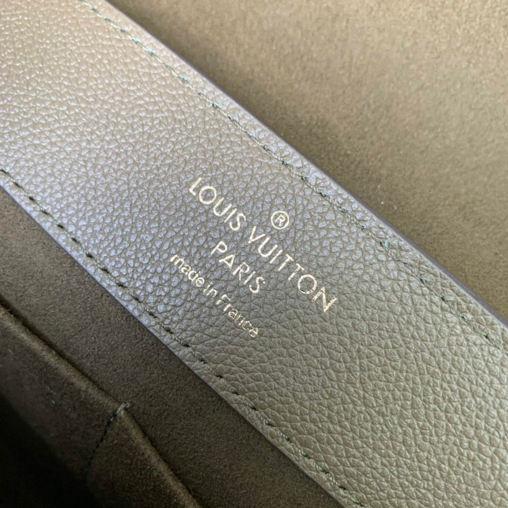 Louis Vuitton M51395 Lockme Ever MM Bag Green Beige