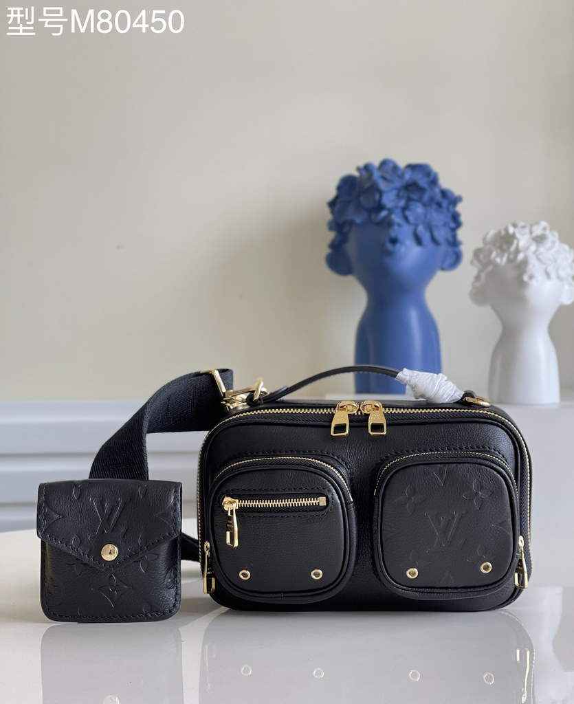 Louis Vuitton M80450 Utility Crossbody Calfskin Leather Black
