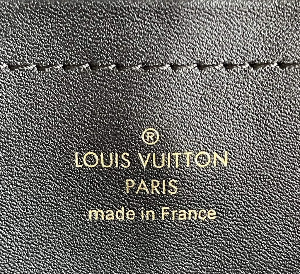 Louis Vuitton M80450 Utility Crossbody Calfskin Leather Black
