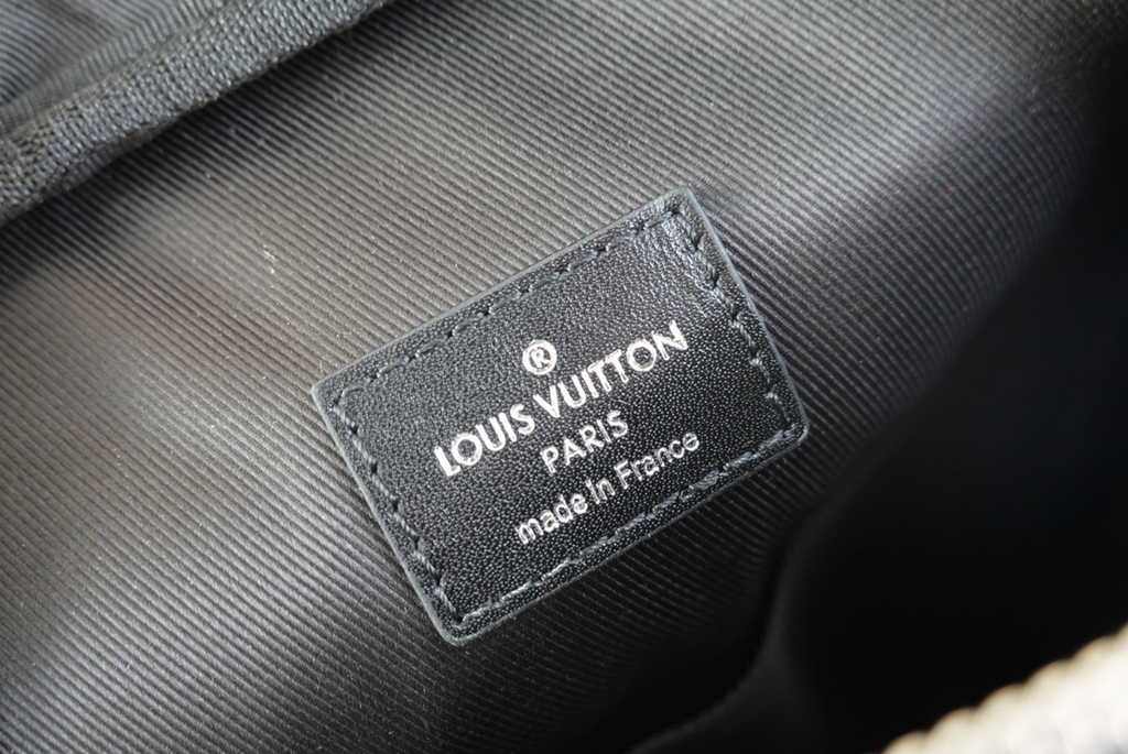 Louis Vuitton N45302 Avenue Slingbag Damier Graphite coated canvas - Default Title - View 9