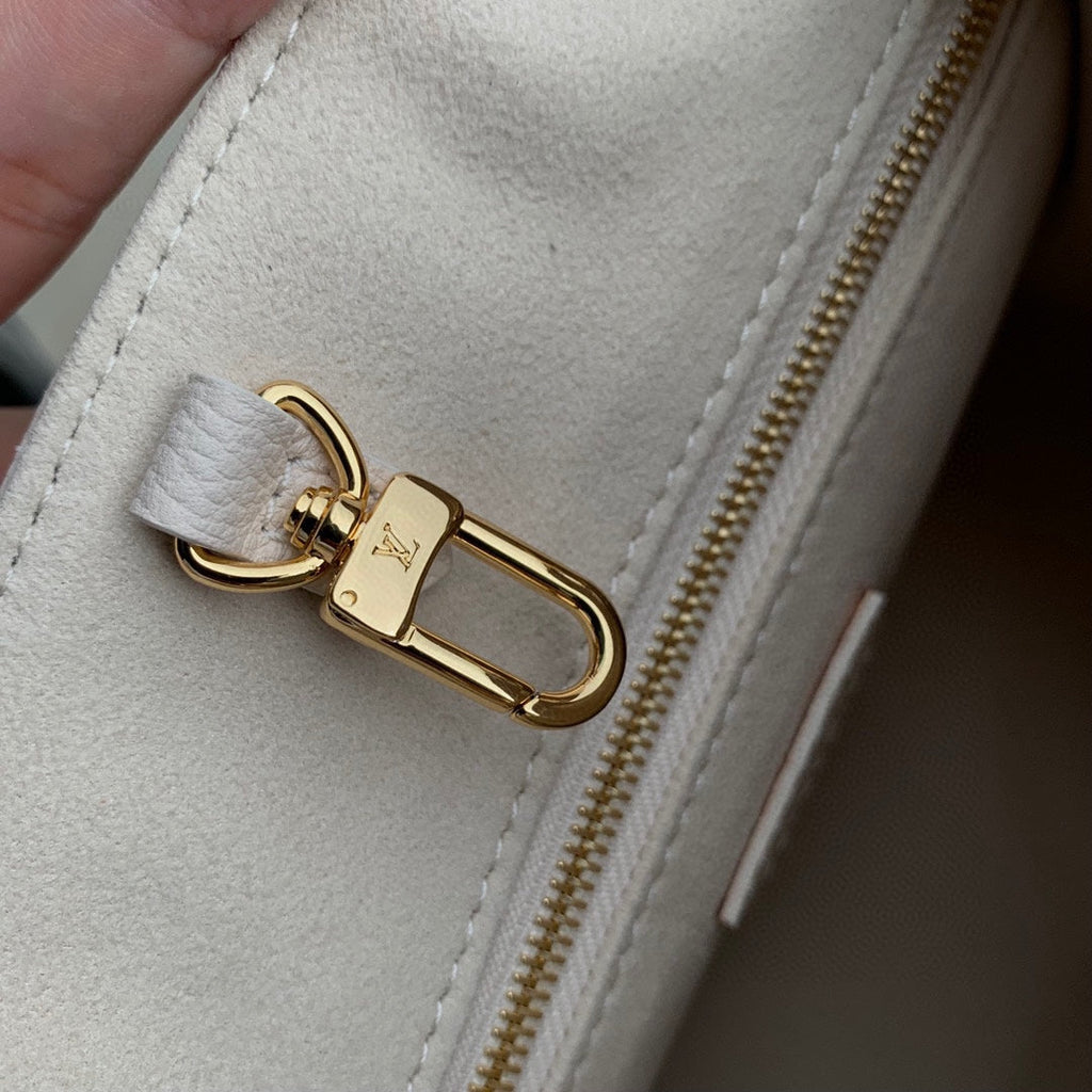 Louis Vuitton Onthego PM Bag M46513 Neutral Gradient Leather - Default Title - View 8