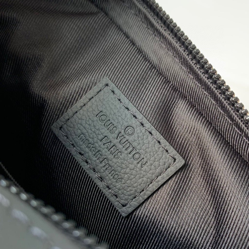 Louis Vuitton Trio Messenger M46602 Black Calf leather - Default Title - View 9
