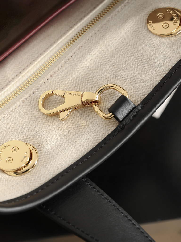 Chanel Mini Shopping Bag, Calfskin AS6199 Black