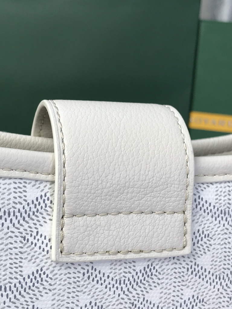Goyard Musette bag, Goyardine Canvas White