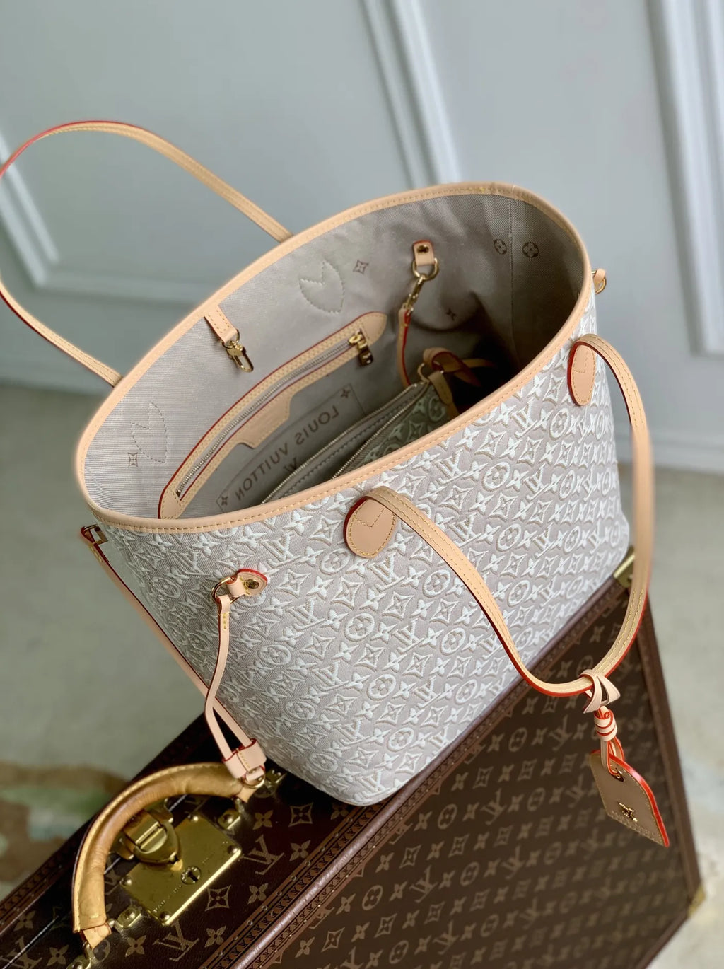 Louis Vuitton Neverfull MM Bag, M2A381 Monogram Emblème Peuplier