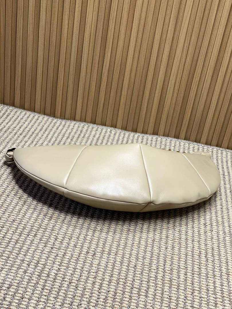 Saint Laurent 862210 YSL AMALIA hobo in lambskin Apricot - Default Title - View 4