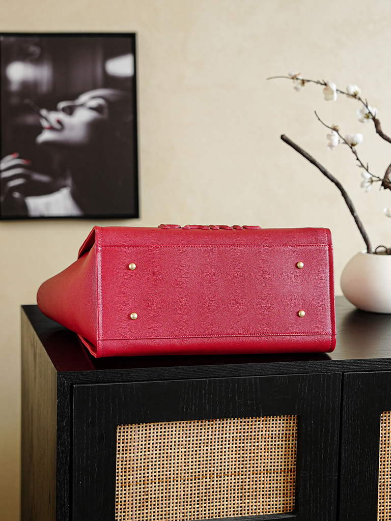 Chanel Shopping Bag, AS3351 Grained Calfskin Red