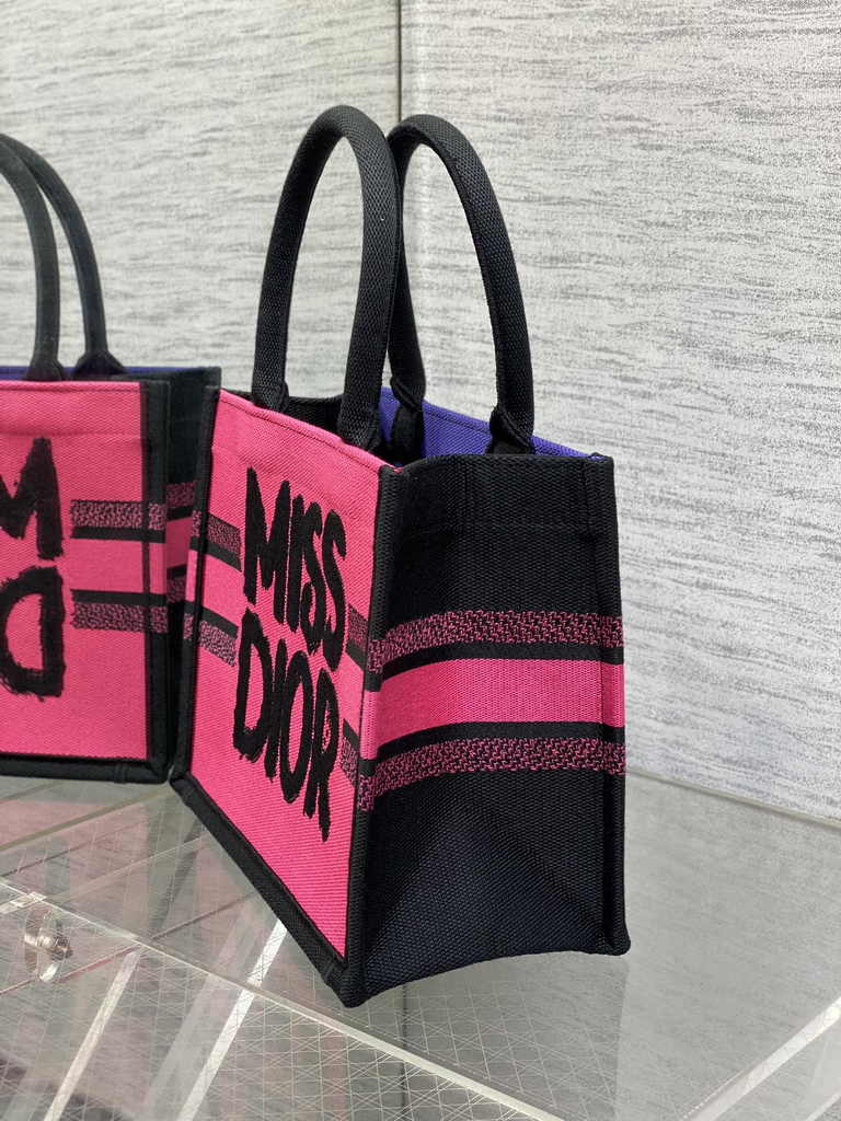 Small Dior Book Tote M1265 Two-Tone Fuchsia and Purple Miss Dior Graffiti Embroidery - Default Title - View 3